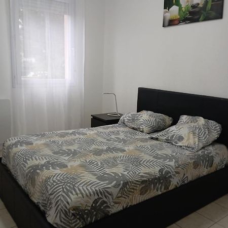 Residence Calme Avec Piscine Безье Экстерьер фото